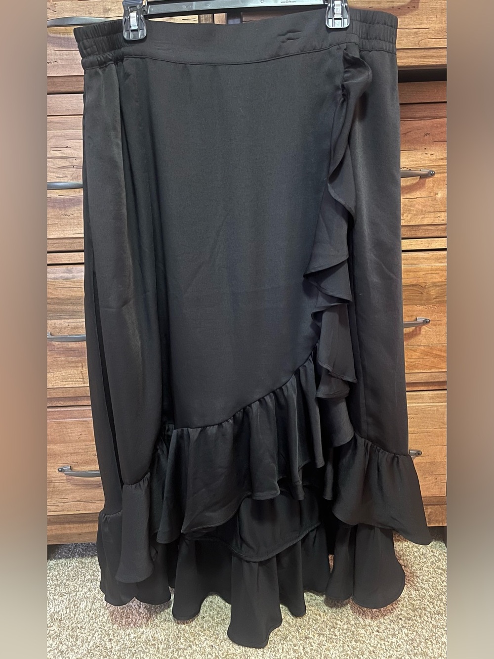 Lisa Rinna Collection Black Asymmetrical Ruffle Skirt